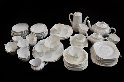 Lot 728 - SHELLEY; an extensive tea and dinner service...