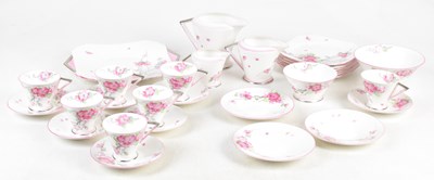 Lot 717 - SHELLEY; an Art Deco twenty-nine piece part...