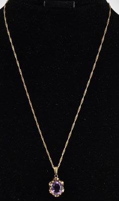 Lot 1208 - A 9ct yellow gold fine link necklace, length...