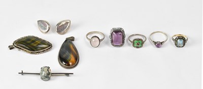 Lot 1110 - A group of silver and white metal jewellery,...