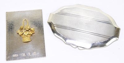 Lot 2409 - HOUSE OF LAWRIAN; an Elizabeth II hallmarked...