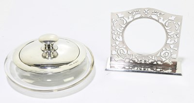 Lot 2410 - BARKER ELLIS CO LTD; an Elizabeth II...
