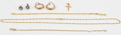 Lot 1099 - A small quantity of jewellery comprising two...