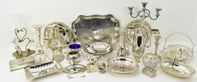 Lot 1015 - A mixed quantity of good silver plate...