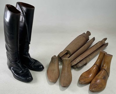 Lot 158 - A pair of black hunting boots, size 7, with...