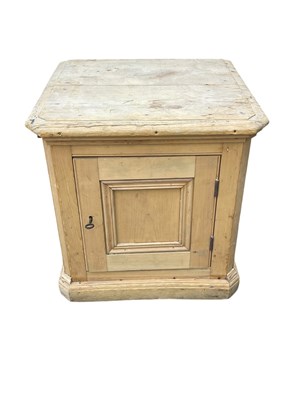 Lot 2213 - A rustic pine single door cupboard (af), width...