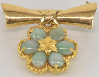 Lot 1286 - A Middle Eastern gold coloured metal brooch,...