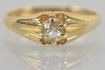 Lot 1115 - An 18ct yellow gold old cut diamond split...