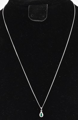Lot 1198 - An 18ct white gold fine link necklace,...