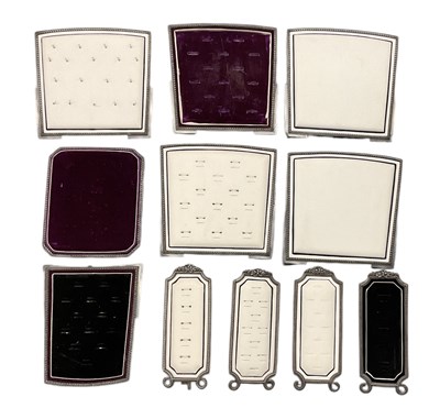 Lot 1341 - Eleven early 20th century jewellery display...