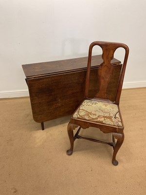 Lot 788 - An oak drop-leaf table and single dining chair,...