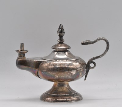 Lot 518 - DEAKIN & FRANCIS; a George V hallmarked silver...