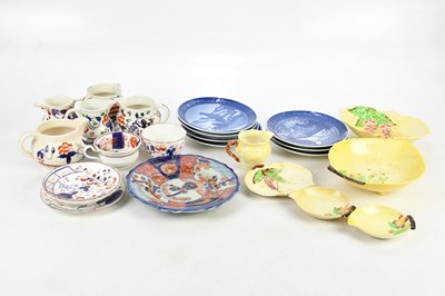 Lot 1643 - A collection of assorted ceramics including...