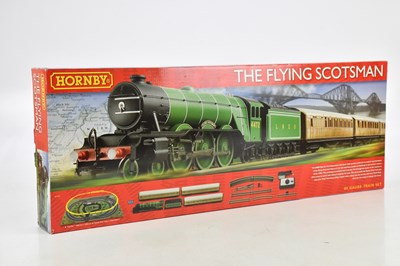 Lot 2434 - HORNBY; a OO gauge 'The Flying Scotsman' train...