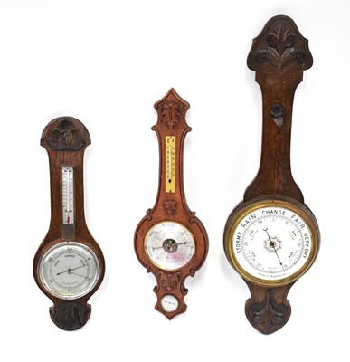 Lot 193 - Three vintage and antique oak cased...
