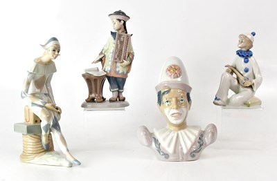 Lot 202 - LLADRÓ; a figure 6177 'Asian Scholar', height...