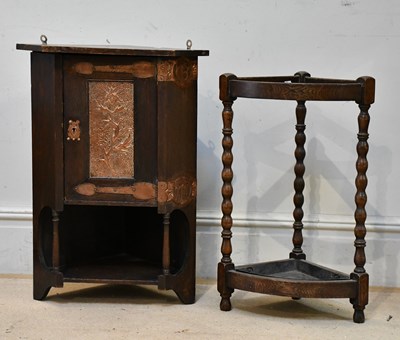 Lot 2016 - An Arts and Crafts copper mounted oak hanging...