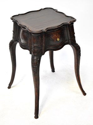 Lot 105 - A late 18th/early 19th century small side...