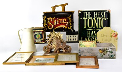 Lot 346 - A quantity of collectible items including an...