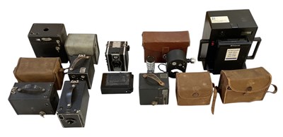 Lot 449 - A quantity of cameras including Dekko, Coronet...