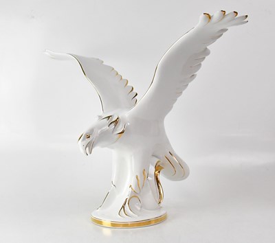 Lot 217 - A large Continental white glazed and...