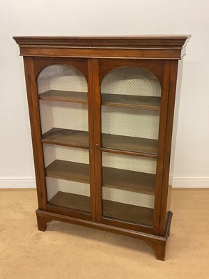 Lot 704 - A mahogany glazed bookcase, height 139cm,...