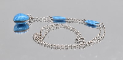 Lot 598 - A white metal blue enamelled necklace, with...