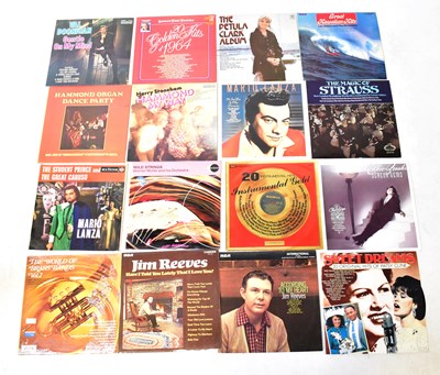 Lot 596 - A quantity of vinyl LPs to include Val...