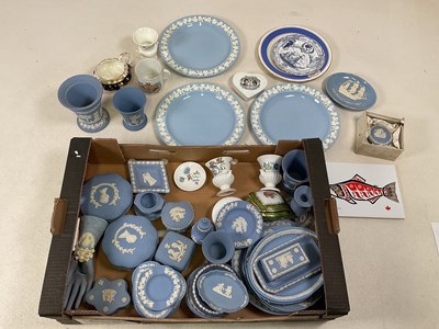 Lot 261 - WEDGWOOD; a group of jasperware, to include...