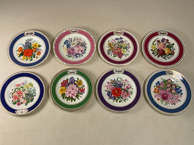 Lot 200 - THE ROYAL HORTICULTURAL SOCIETY: a collection...