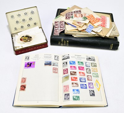 Lot 816 - A collection of predominantly British stamps,...