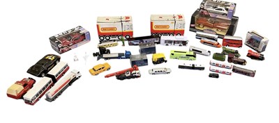 Lot 593 - A large quantity of boxed and unboxed model...