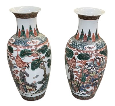 Lot 788 - A pair of early 20th century Chinese porcelain...