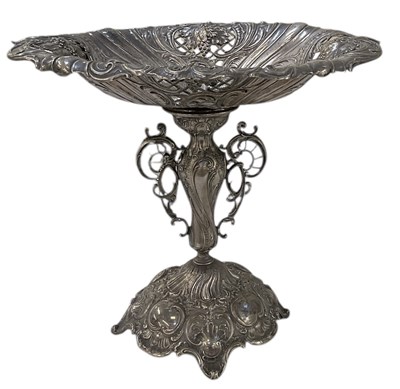 Lot 1007 - A late 19th/early 20th century silver plated...