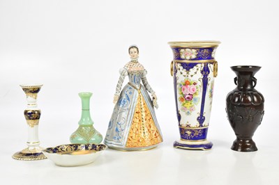 Lot 1635 - SITZENDORF; a figure of Catherine de' Medici,...