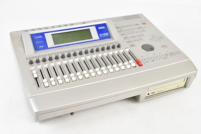 Lot 1080 - KORG; a D1600 digital recording studio.