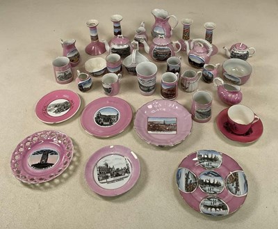 Lot 202 - A quantity of tourist collectables, made in...