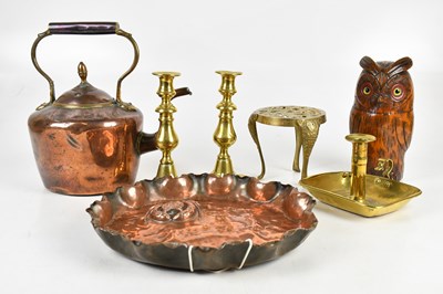Lot 1397 - A collection of brass and copper items,...