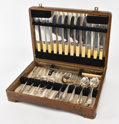 Lot 1019 - A 1920s oak cased part six setting canteen of...