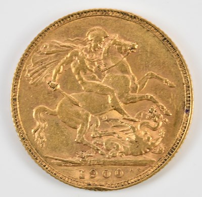 Lot 1507 - A Victoria full sovereign, 1900, old head.