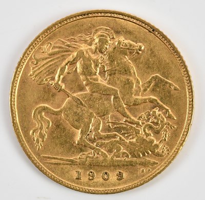 Lot 1484 - An Edward VII half sovereign, 1909.