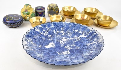 Lot 7 - An early 20th century Japanese blue and white...