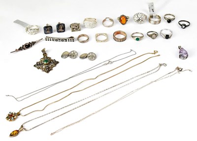 Lot 946 - A group of 925 silver jewellery, to include a...