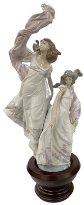 Lot 639 - LLADRÓ; a large porcelain figural group of two...