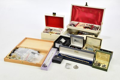 Lot 448 - A quantity of costume jewellery including...