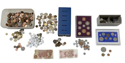 Lot 1727 - A small quantity of assorted all world coinage...
