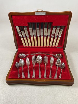 Lot 479 - ALEX CLARK & CO LTD; a canteen of A1 silver...