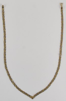 Lot 1448 - A 9ct tricolour gold semi-rigid heart necklace,...