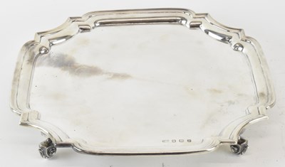 Lot 1042 - VINERS, SHEFFIELD; a George V hallmarked...