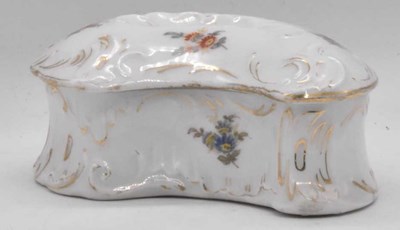 Lot 264 - MEISSEN; a kidney shaped pin tray, with floral...